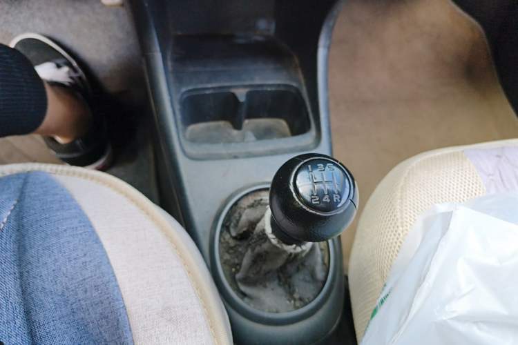 Used Suzuki Alto 2013 1.0L Manual Comfort Version Gear Lever