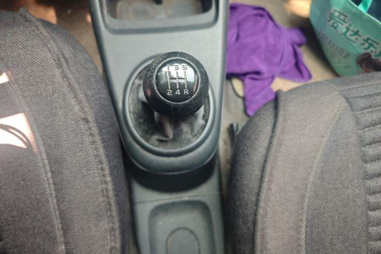 Used Suzuki Alto 2013 1.0L Manual Cool Edition Gear Lever