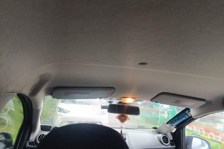 Used Suzuki Alto 2013 1.0L Manual Luxury Model Headliner