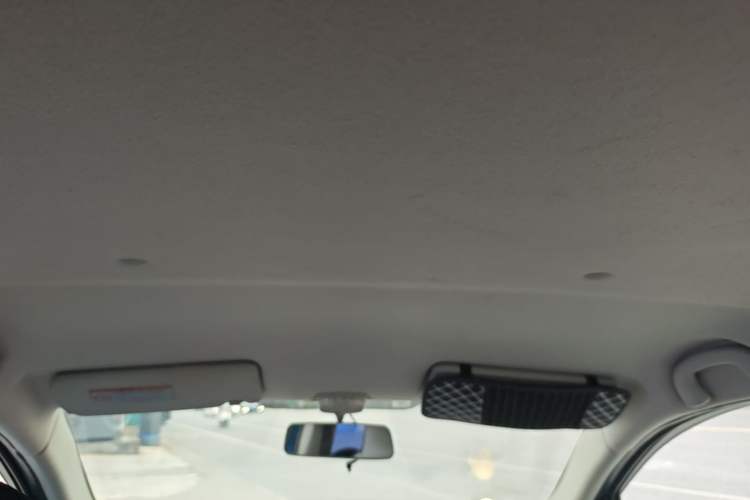 Used Suzuki Alto 2013 1.0L Automatic Luxury Model Headliner