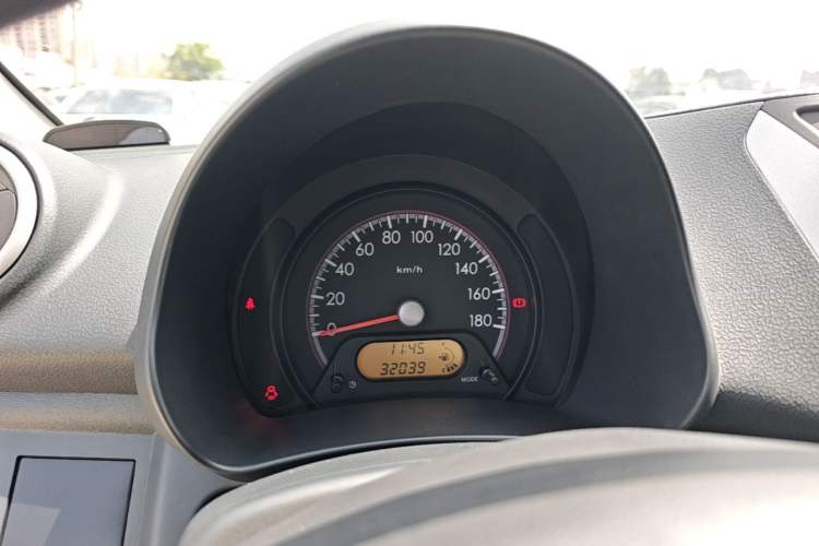 Used Suzuki Alto 2013 Revised Version 1.0L Manual Comfort Edition Instrument Cluster