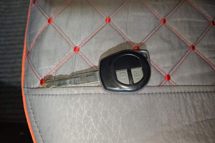 Used Suzuki Alto 2013 1.0L Automatic Luxury Model Interior 1