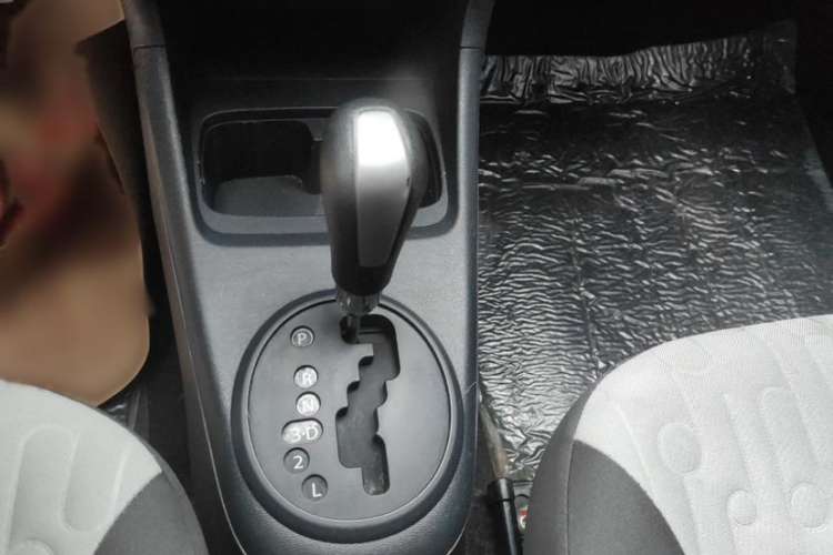 Used Suzuki Alto 2013 1.0L Automatic Luxury Model Interior 2