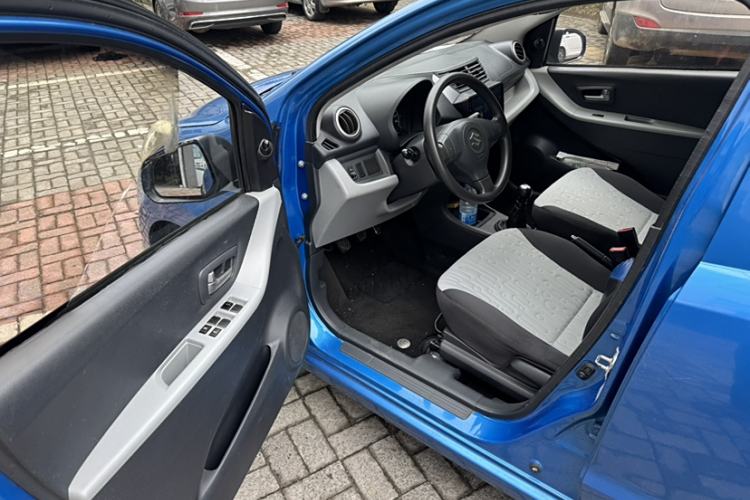 Used Suzuki Alto 2013 Revised Version 1.0L Manual Comfort Edition Interior 3