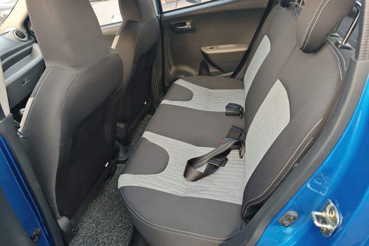 Used Suzuki Alto 2013 Revised Version 1.0L Manual Comfort Edition Interior 4