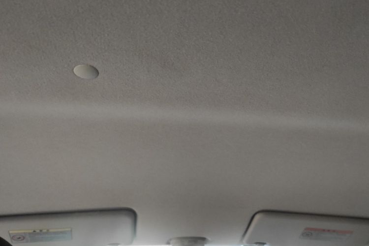 Used Suzuki Alto 2013 1.0L Automatic Luxury Model Interior 4