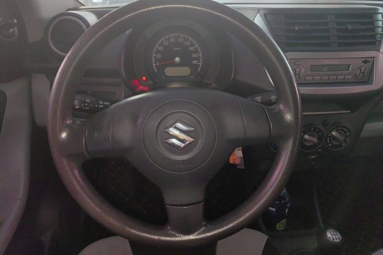 Used Suzuki Alto 2013 Revised Version 1.0L Manual Comfort Edition Interior 5