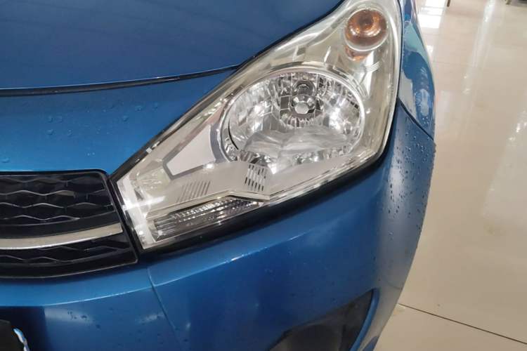 Used Suzuki Alto 2013 1.0L Manual Luxury Model Left Front Headlight