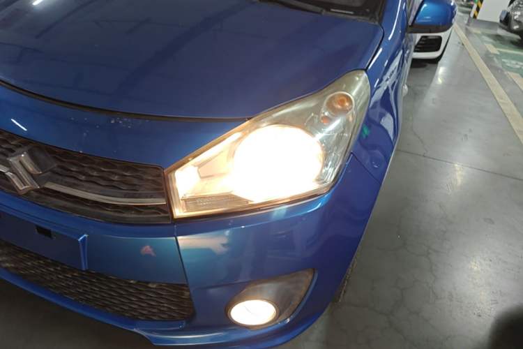 Used Suzuki Alto 2013 1.0L Manual Luxury Model Left Front Headlight