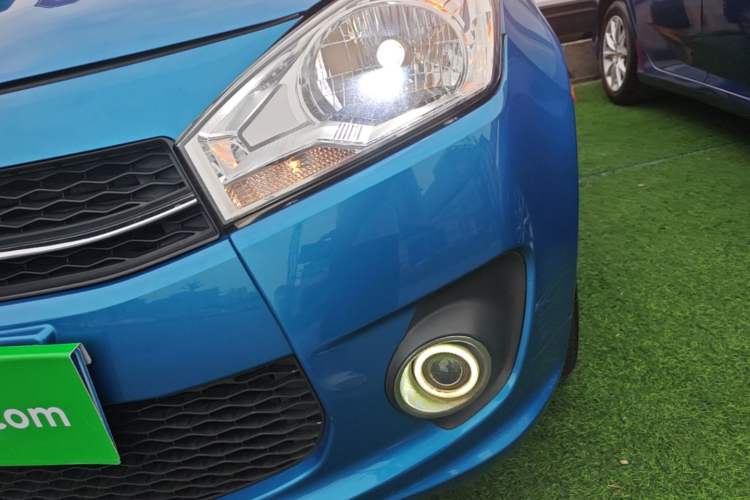Used Suzuki Alto 2013 1.0L Automatic Luxury Model Left Front Headlight