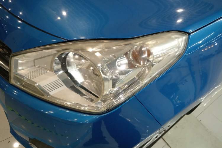 Used Suzuki Alto 2013 1.0L Automatic Luxury Model Left Front Headlight