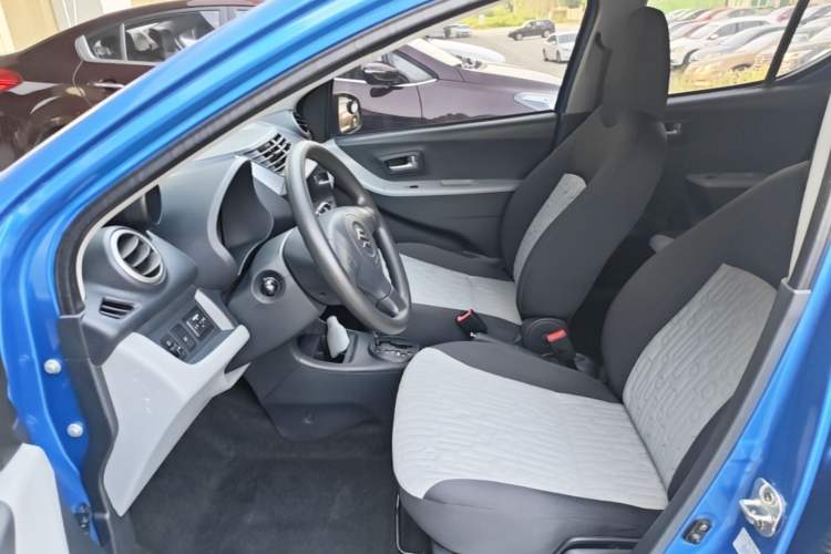 Used Suzuki Alto 2013 1.0L Automatic Luxury Model Left Front Seat