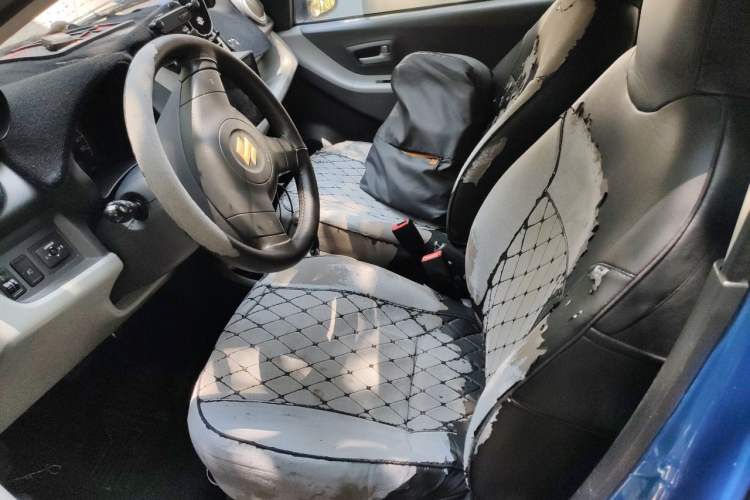 Used Suzuki Alto 2013 1.0L Automatic Luxury Model Left Front Seat