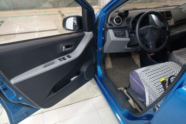 Used Suzuki Alto 2013 1.0L Automatic Luxury Model Left Front Seat