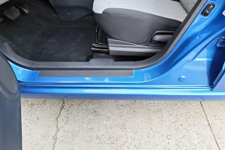 Used Suzuki Alto 2013 1.0L Automatic Luxury Model Left Side Sill