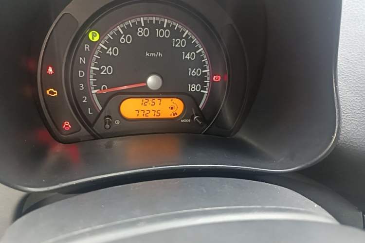 Used Suzuki Alto 2013 1.0L Automatic Luxury Model Odometer Close Up
