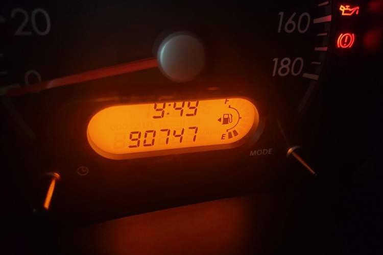 Used Suzuki Alto 2013 Revised Version 1.0L Manual Comfort Edition Odometer Close Up