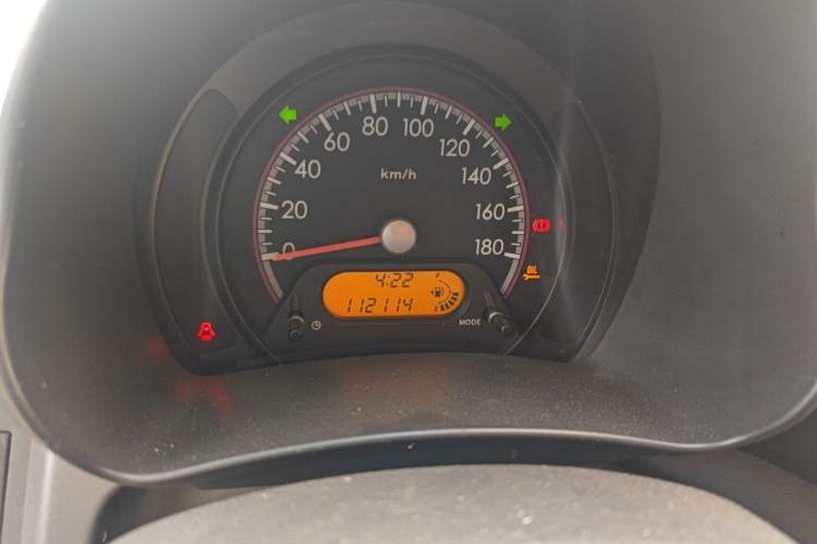 Used Suzuki Alto 2013 Revised Version 1.0L Manual Comfort Edition Odometer Close Up
