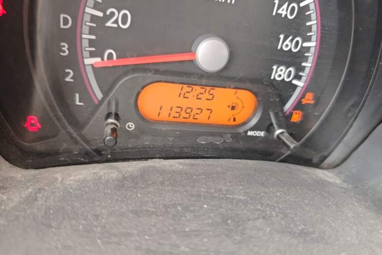 Used Suzuki Alto 2013 1.0L Automatic Luxury Model Odometer Close Up