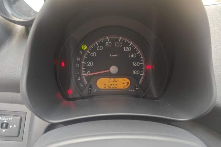 Used Suzuki Alto 2013 1.0L Automatic Luxury Model Odometer Close Up
