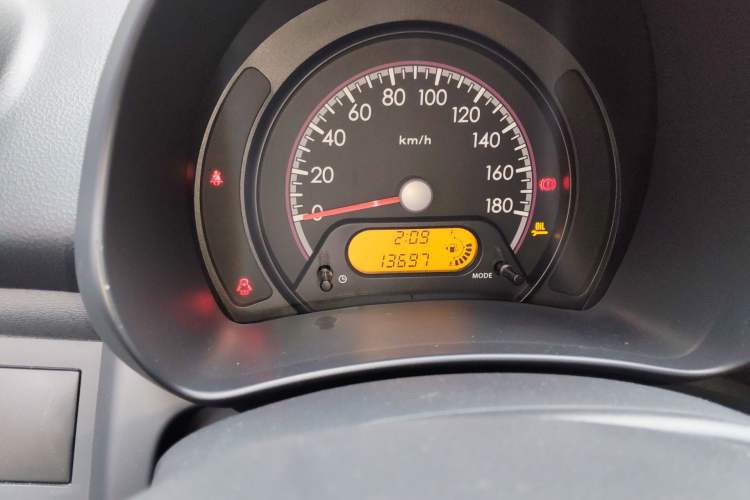 Used Suzuki Alto 2013 Revised Version 1.0L Manual Comfort Edition Odometer Close Up