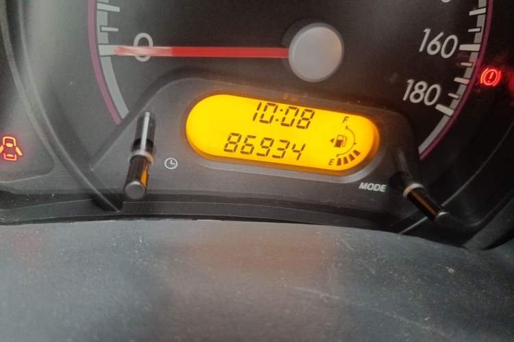 Used Suzuki Alto 2013 1.0L Manual Luxury Model Odometer Close Up
