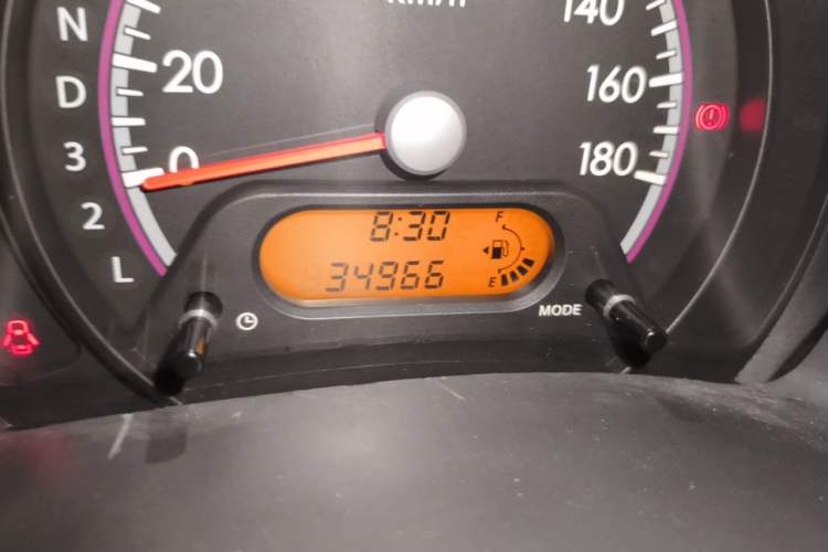 Used Suzuki Alto 2013 1.0L Automatic Luxury Model Odometer Close Up