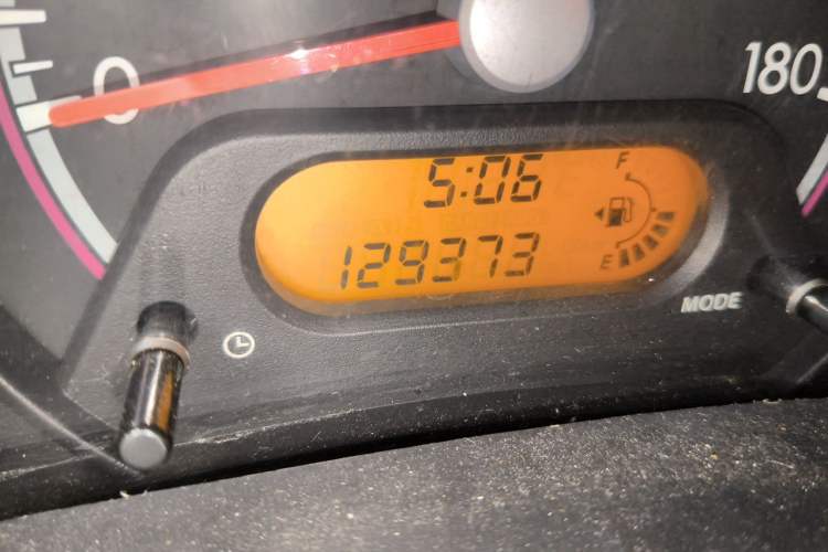 Used Suzuki Alto 2013 1.0L Manual Luxury Model Odometer Close Up