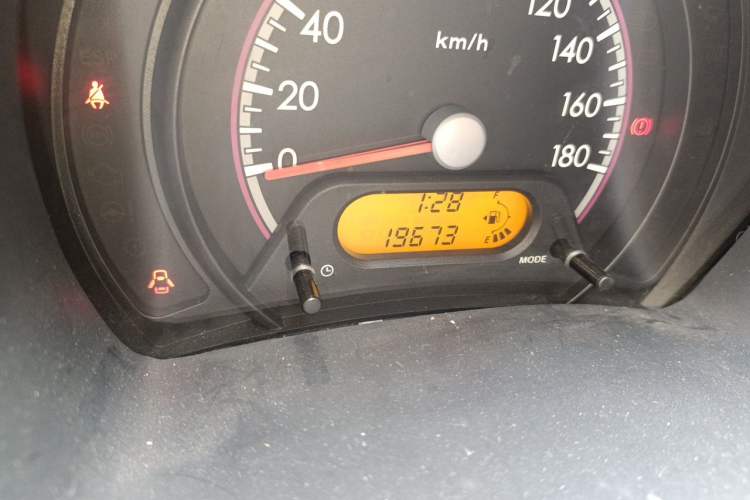 Used Suzuki Alto 2013 Revised Version 1.0L Manual Comfort Edition Odometer Close Up