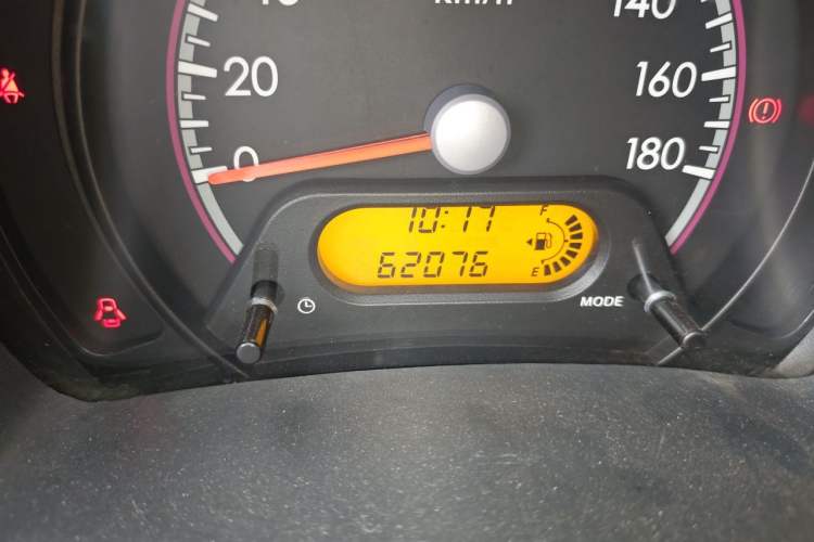 Used Suzuki Alto 2013 1.0L Manual Comfort Version Odometer Close Up