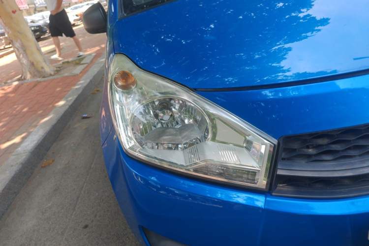 Used Suzuki Alto 2013 Revised Version 1.0L Manual Comfort Edition Right Front Headlight