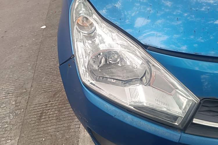 Used Suzuki Alto 2013 1.0L Automatic Luxury Model Right Front Headlight