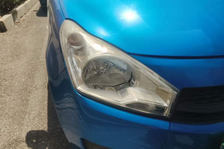 Used Suzuki Alto 2013 Revised Version 1.0L Manual Comfort Edition Right Front Headlight