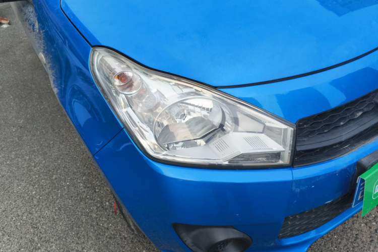 Used Suzuki Alto 2013 Revised Version 1.0L Manual Comfort Edition Right Front Headlight