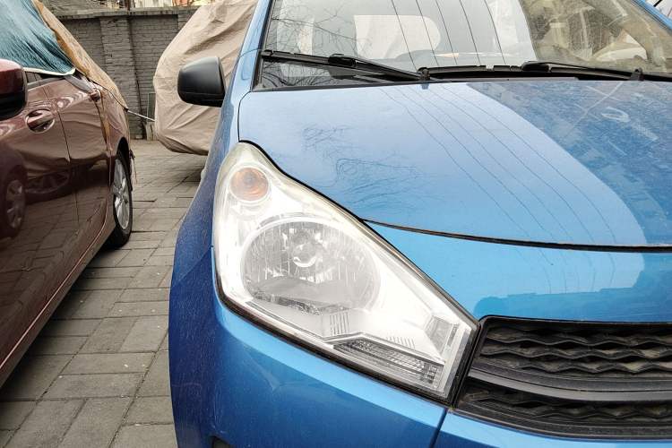 Used Suzuki Alto 2013 Revised Version 1.0L Manual Comfort Edition Right Front Headlight