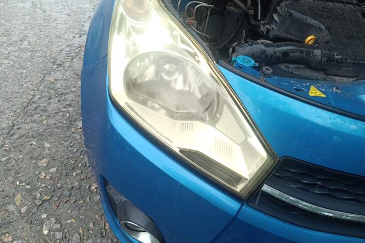 Used Suzuki Alto 2013 1.0L Manual Luxury Model Right Front Headlight