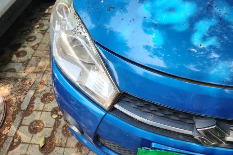 Used Suzuki Alto 2013 1.0L Automatic Luxury Model Right Front Headlight