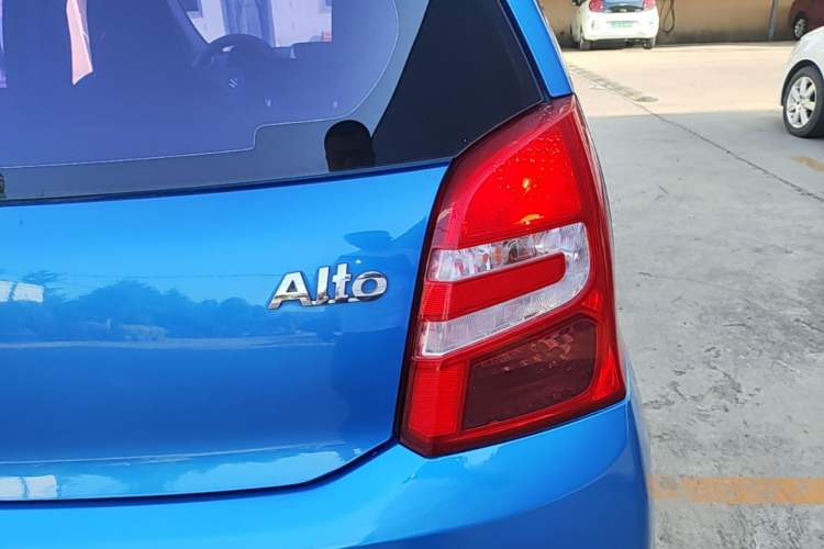 Used Suzuki Alto 2013 Revised Version 1.0L Manual Comfort Edition Right Rear Taillight