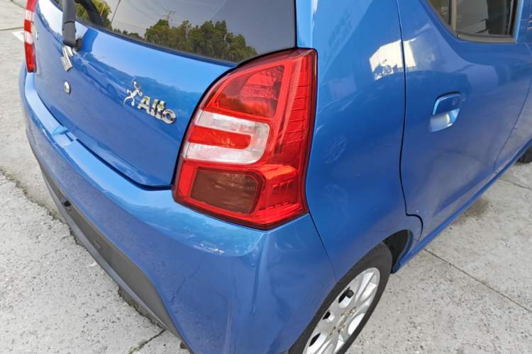 Used Suzuki Alto 2013 1.0L Automatic Luxury Model Right Rear Taillight