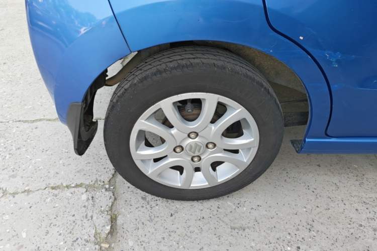 Used Suzuki Alto 2013 1.0L Automatic Luxury Model Right Rear Wheel Hub