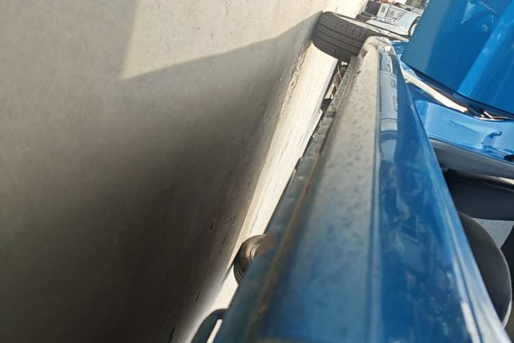 Used Suzuki Alto 2013 1.0L Manual Luxury Model Right Side Sill