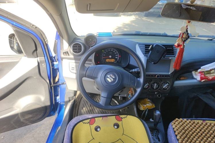 Used Suzuki Alto 2013 1.0L Automatic Luxury Model Steering Wheel