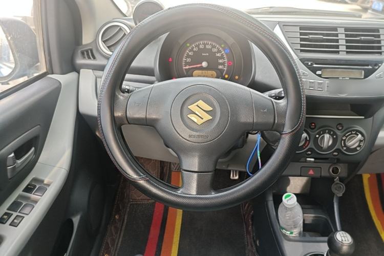 Used Suzuki Alto 2013 1.0L Manual Luxury Model Steering Wheel
