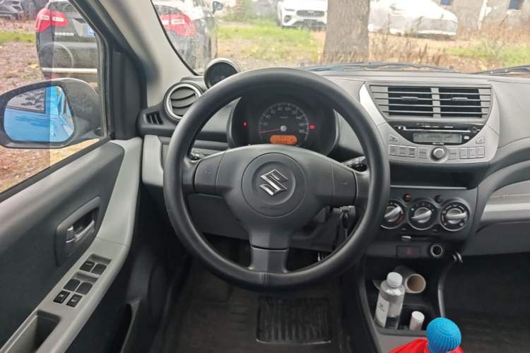 Used Suzuki Alto 2013 1.0L Manual Luxury Model Steering Wheel
