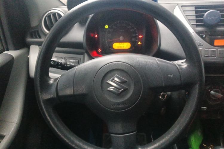 Used Suzuki Alto 2013 1.0L Automatic Luxury Model Steering Wheel