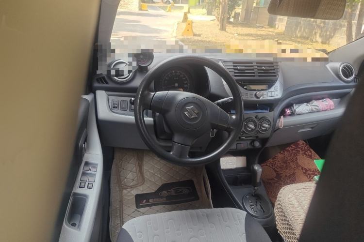 Used Suzuki Alto 2013 1.0L Automatic Luxury Model Steering Wheel