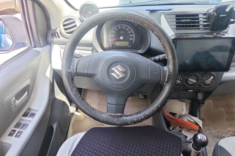 Used Suzuki Alto 2013 1.0L Manual Luxury Model Steering Wheel