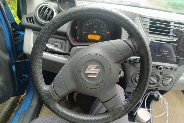 Used Suzuki Alto 2013 1.0L Manual Luxury Model Steering Wheel