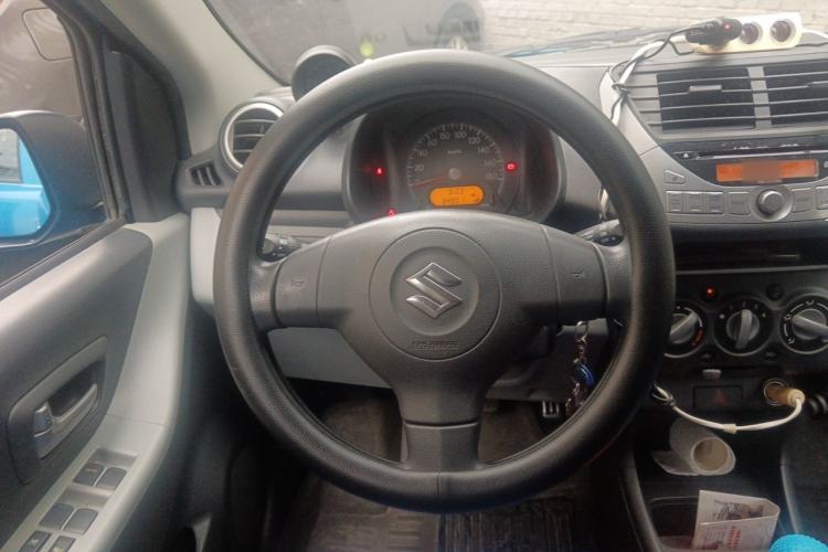 Used Suzuki Alto 2013 1.0L Manual Luxury Model Steering Wheel