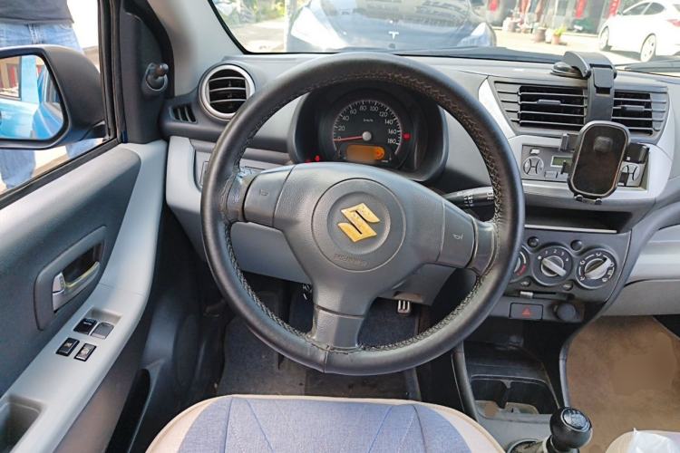 Used Suzuki Alto 2013 1.0L Manual Comfort Version Steering Wheel